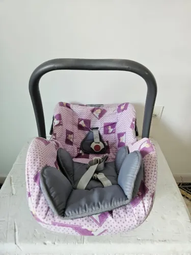 Bebê conforto em bom estado de conservação