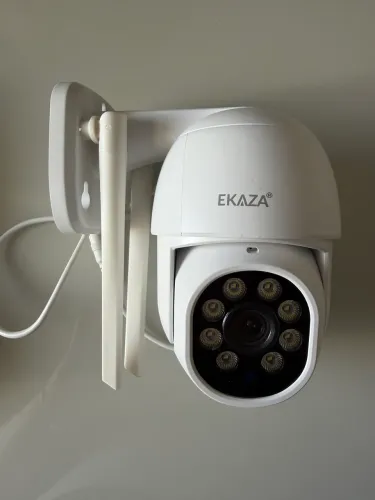Câmera Segurança Ekaza Dome A8 Wi-Fi Externa