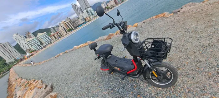 Moto Scooter Elétrica WAOPAI Super 800W roda 60km velocidade max 45km/h (essa é diferente)