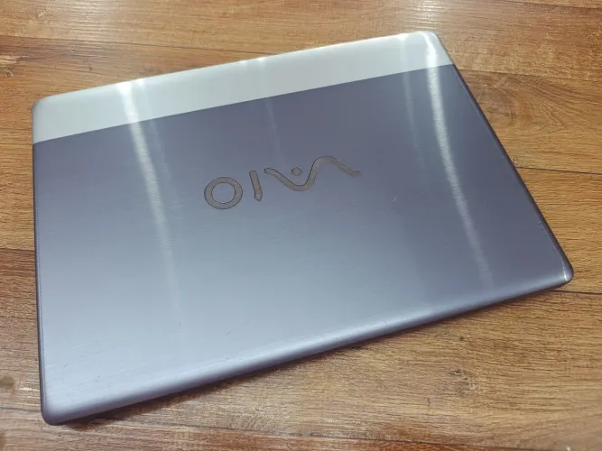 Notebook Vaio i3 6Gth 8GB SSD120GB 14"(Garantia)