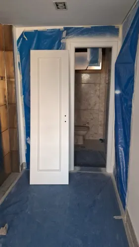 PINTURA EM PORTAS E MÓVEIS 