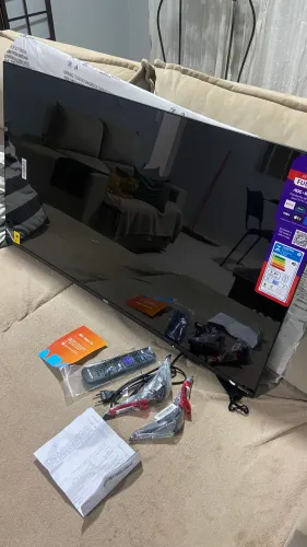 VENDO TV Roku 43 Polegadas (smart Tv)