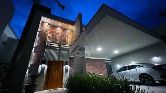 Casa com 4 dormitórios à venda, 301 m² por R$ 2.500.000,00 - Residencial Manhattan - Artur
