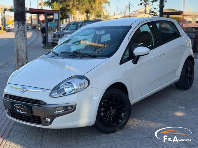 Fiat Punto Essence 1.6 Flex 16V 5P 2013