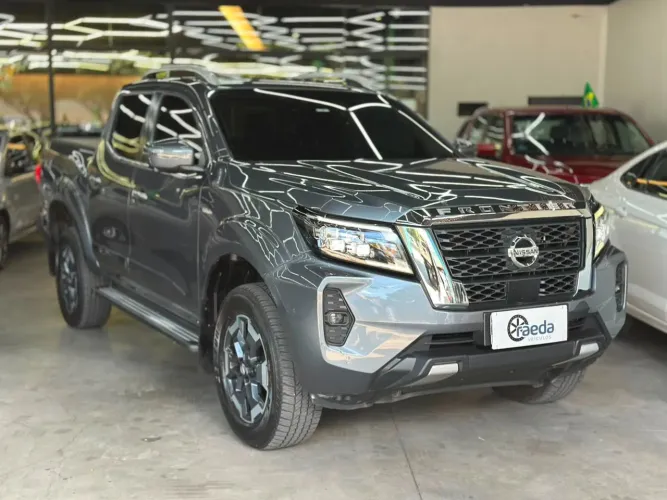 Nissan Frontier Platinum CD 4X4 2.5 TB Diesel 2023