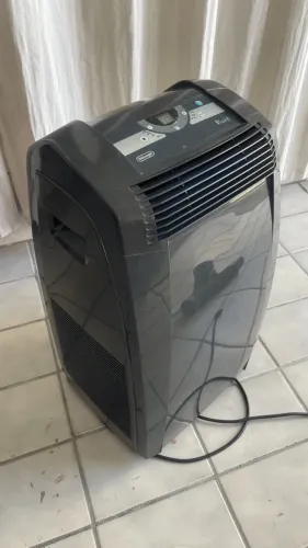 Ar Condicionado Portátil DeLonghi Pinguino PAC C105 - Funcionando Perfeitamente (LEIA)