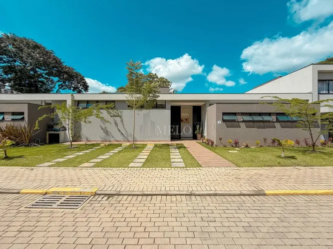 Casa à Venda no Garças Condomínio Lares da Mata por R$3.000.000,00 modalidade (Porteira Fe