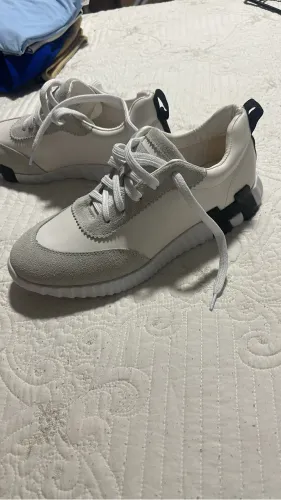 Tênis Hermes novo
