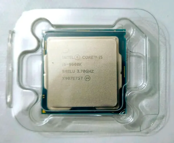 Intel Core i5-9600K + Cooler Box Original |