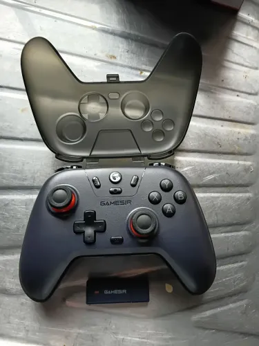 Controle Gamesir Nova Lite (Analógicos hall effect)
