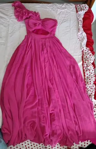 Vestido longo de festa cor rosa