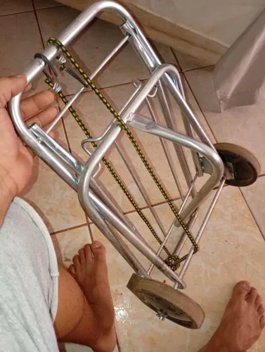 Carrinho de transporte de cargas e caixas até 100kg