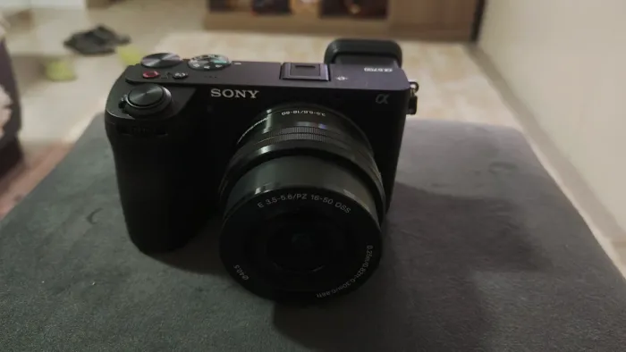 Sony Alpha 6700