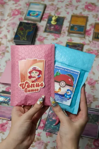 Pacote misterioso de Pokemon