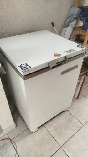 ? FREEZER 190 LITROS - 220V