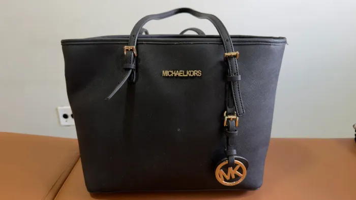 Bolsa Michael Kors original grande preta