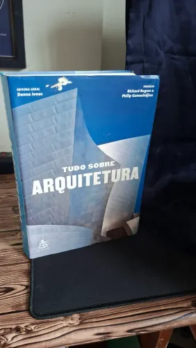 Livro sobre arquitetura