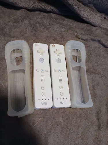 Wii remotes originais com defeito