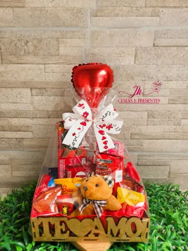 Cestas de chocolate para presente 