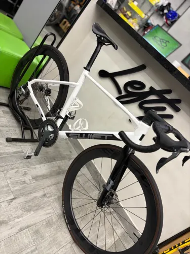 Bike Road Swift Rodas Elite Carbon
