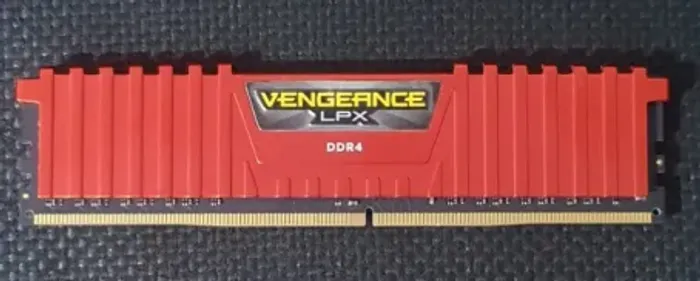 Memória DDR4 Corsair Vengeance LPX 16GB 2400MHz (2 pentes 8GB)