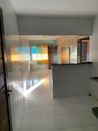 Casa com piscina pronta pra morar no centro de Extremoz