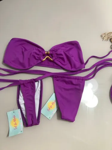 Biquíni roxo