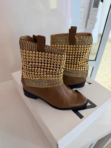 Bota Schütz n 37 nova 