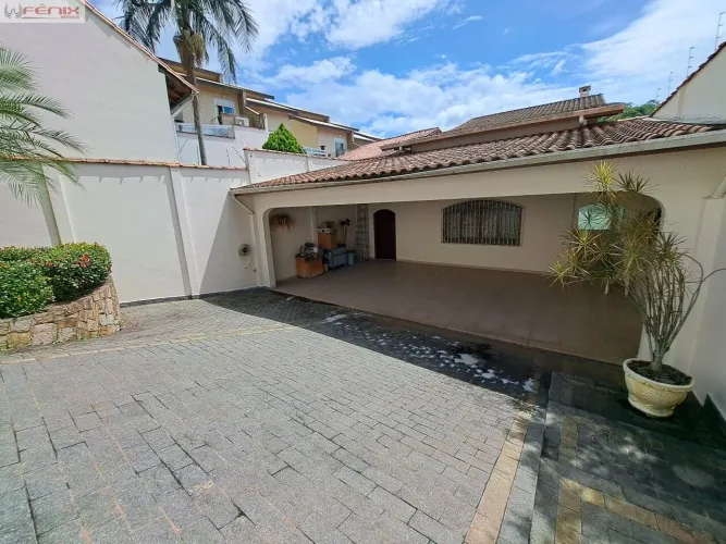 Sobrado 03 suítes no pé da Serra da Cantareira - Oportunidade!!!