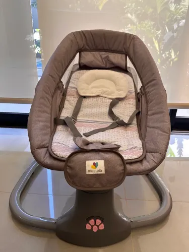 Cadeira de Balanço para Bebê Mastela Premium Elétrica Rosa
