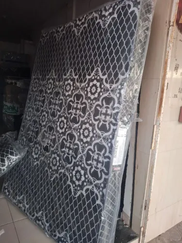 COLCHÃO DE CASAL EM OFERTA