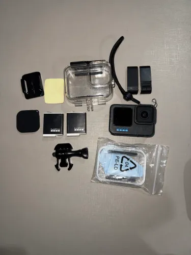 GO PRO HERO 12 + 2 baterias + acessórios 