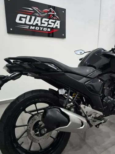 YAMAHA FZ15 2024 (IMPECÁVEL)
