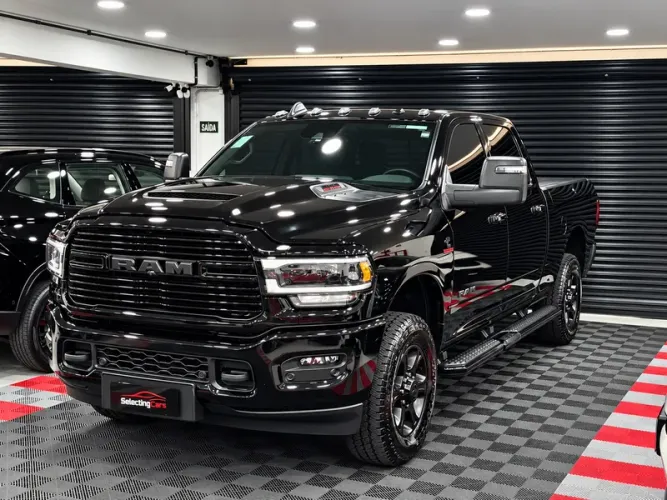 Ram 3500 Laram.6.7 Night Ed.tb CD 4X4 Die. 2024