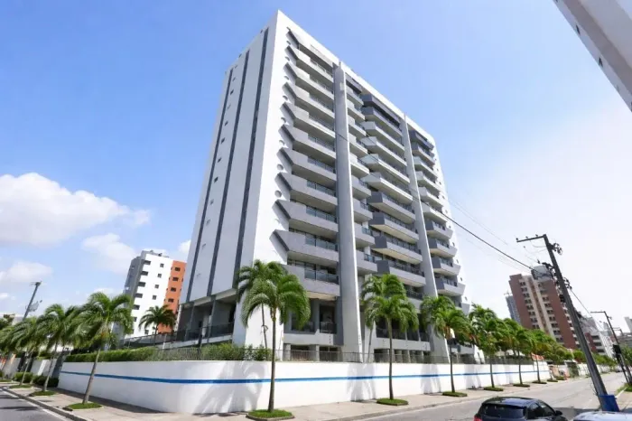 Apartamento frente mar mobiliado com 270m², 4 quartos, varanda gourmet e alto padrão em Ja