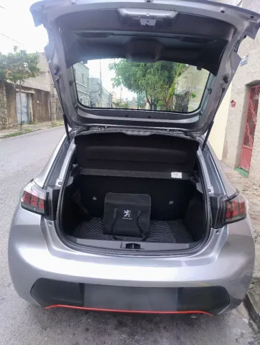 Peugeot 208 Like 1.0 Flex 6V 5P Mec. 2023