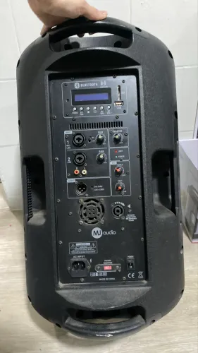 Caixa de Som Ativa MJ Audio 12" + Tripé/Pedestal + Cabo de Força (Completa)