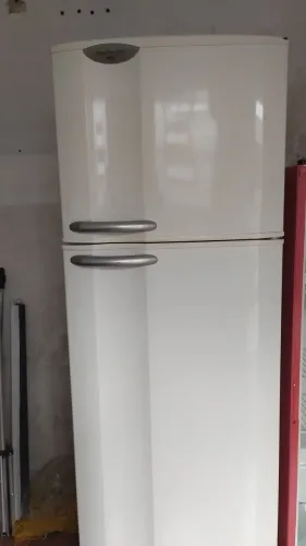 Geladeira Electrolux 