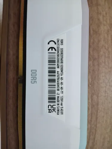 Memória RAM Vengeance 16GB DDR5 5200mhz CL40
