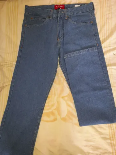 Vende-se calça 