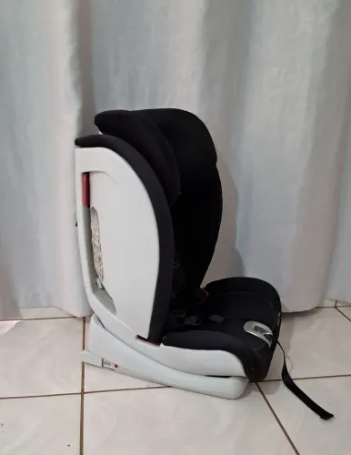 Cadeirinha para auto reclinável com isofix de 9 a 36kg