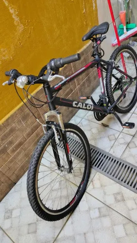 Bicicleta Caloi adulto aro 26