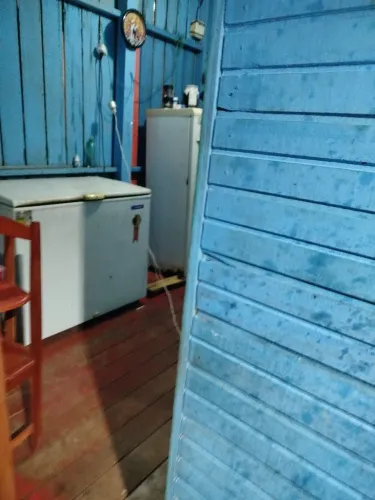 Vendo casa na rua asfaltada 