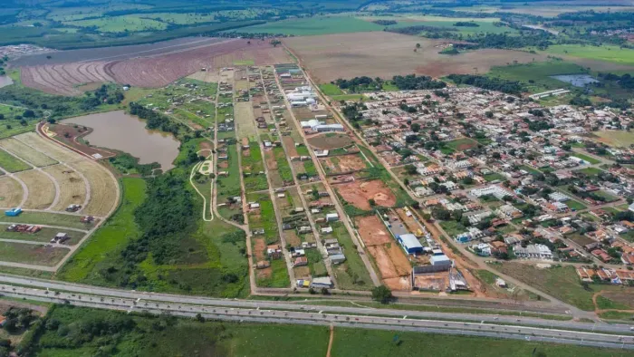 Lotes a prestação Luzia Monteiro -
