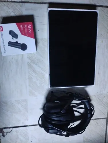 Tablet redmi pad SE 258gb 8 gigas de ram +hedset ravit h2002 d + microfone fifine m6