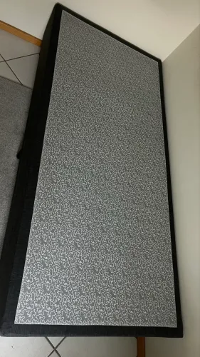 Base Box Solteiro 88x188 cm | Pés de Madeira | Em perfeito estado