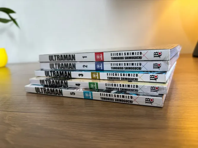 Ultraman (vol. 1 ao 5)