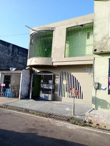 Vende-se ou Aluga-se Linda casa em Val de Cães