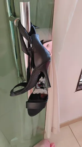 Desapego de Sandálias de Salto e Sapatos