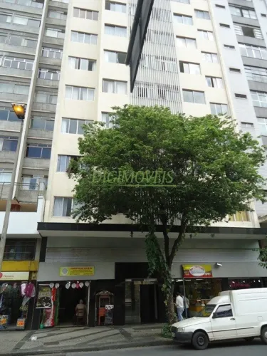 Próximo a Faculdade Direito UFMG e campus Saude UF